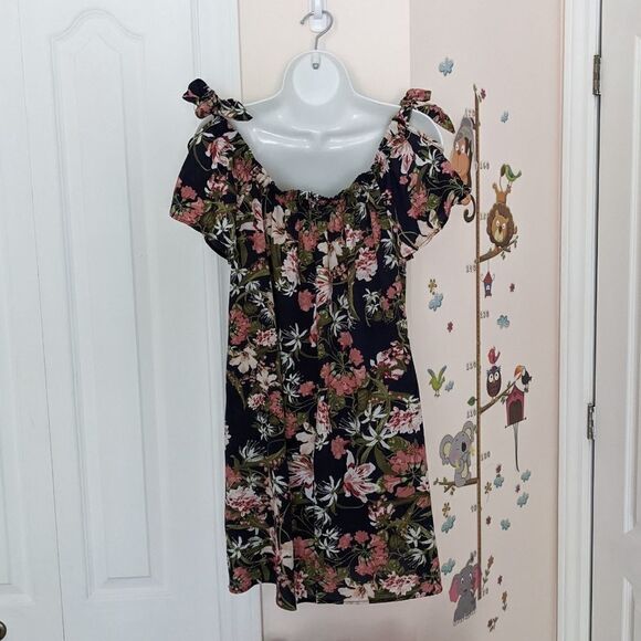 Ripe floral off shoulder navy dress Medium K - Picture 4 of 10